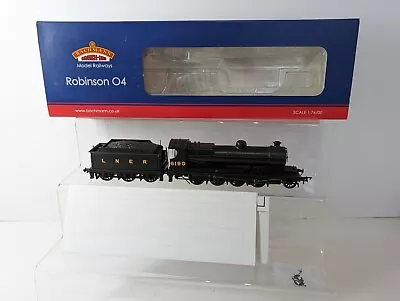 OO Gauge Bachmann LNER Black Robinson 04 Steam Locomotive-31-003. • £75