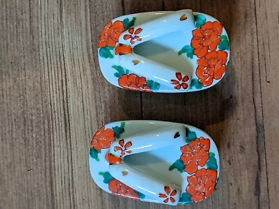 Vintage Japanese Geta Sandals Salt & Pepper Shakers Made In Japan With Corks • £12.54