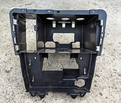 Volvo XC70 Centre Console Stereo Surround Climate Control Cage - 2005 Car - V70? • $12.45