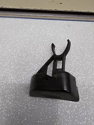 🔥03-06 Tahoe Avalanche Yukon Silverado Center Console Door Lid Arm Rest Latch • $20.45