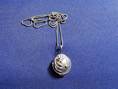 Grandma Grabe's Beautiful Vintage 925 Sterling Silver Locket Necklace • $7.50