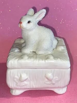 Bunny Rabbit Trinket Box Jewelry Keepsake Box Embossed Bisque Textured Easter🐰 • $14.99