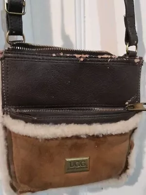 UGG Classic Australian Tan Brown Sheepskin Crossbody Small Hand Bag 20x22cm • £4.15