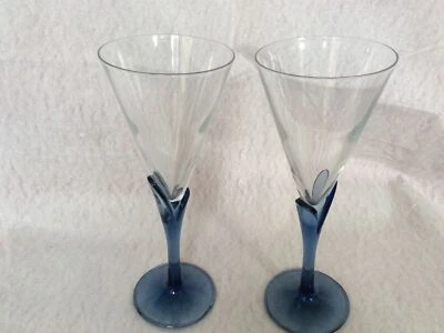 £12 • Buy 2 Blue Tulip Stem Large Martini Cocktail Glasses Vgc