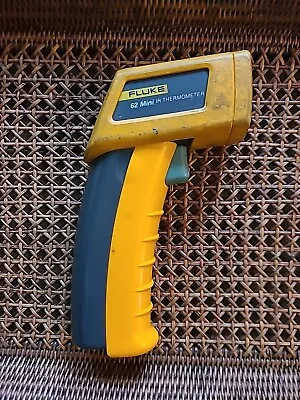 Fluke 62 Mini Infrared IR Thermometer Laser • $15