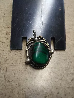 925 Malachite Pendant 6.5 Grams TW • $34.61