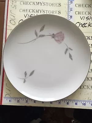 VTG  MIKASA PRIMROSE 10 1/4  Dinner  Plate 8194 MADE IN JAPAN WHITE PINK SILVER • $14.99