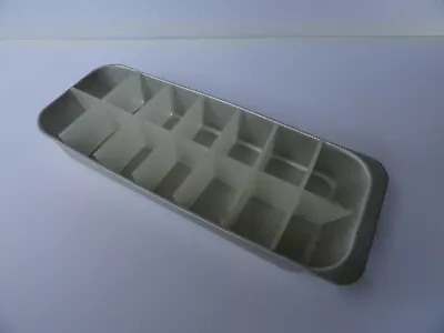 Vintage  Aluminum Ice Cube Tray 8   X 3   • $10.99