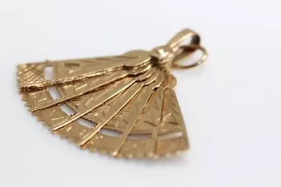 Vintage 14k Yellow  Gold 3d Fan Charm Pendant Open And Close • $188