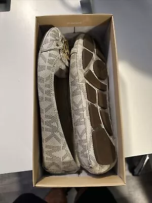 Michael Kors Fulton Moc Vanilla Women Sz 10 • $39.95