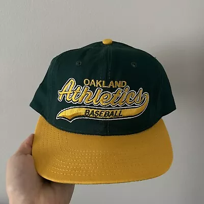 Oakland Athletics Baseball Vintage 90's Starter Tailsweep Snapback Cap Hat • $60