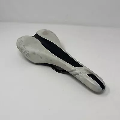 $30 • Buy Selle Italia X1 Saddle Alloy White