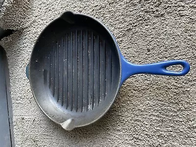 Le Creuset Blue #26 Enameled Cast Iron Skillet Double Spout Grill  Pan Read • £39.99