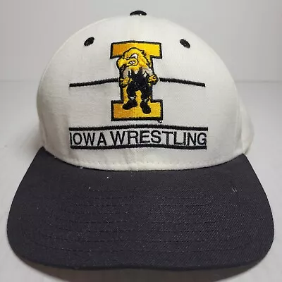 Vintage Iowa Hawkeyes Wrestling Snapback Hat Cap Mascot Sz Med-Large • $49.99