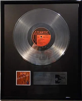 AC/DC Fly On The Wall Collage Mit Platin / Goldene Schallplatte • £86.10
