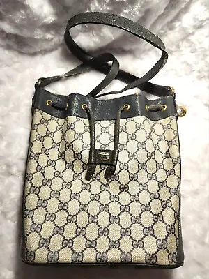 Pre-Owned Vintage Gucci Accessory Collection Bucket Bag W/Charm - Make Offer • $119