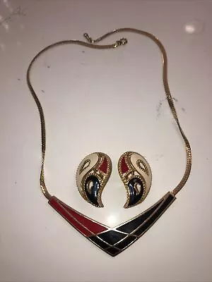Vintage Avon Chevron Necklace & Kaleidoscope Clip On Earrings Red White Black • $20.90