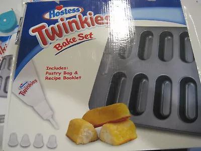 Hostess Twinkies Bake Set~Pan With Pastry Bag And Instructions~LBDK5 • $32.99