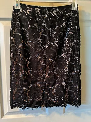 Women's Vince Camuto Lace Pencil Skirt Size 0 Pre-owned  • $6