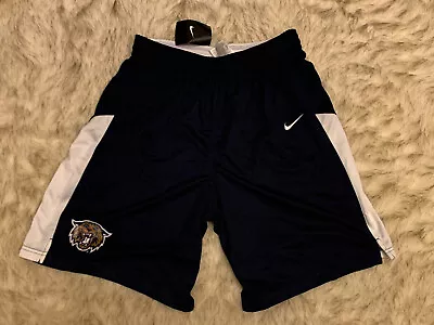 NEW Women’s Nike Villanova Wildcats NOVA DriFit Basketball Shorts (Large) • $33.99