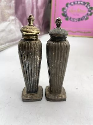 Vintage W.B. MFG Co. Silverplated Tall Salt & Pepper Shaker  • $15.24