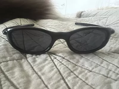 Vintage Y2K Black Oakley Sunglasses • $120