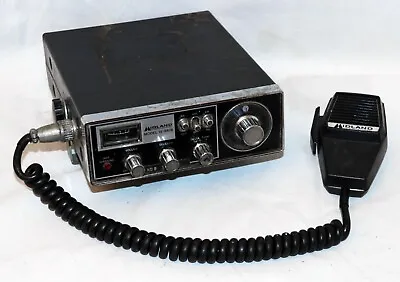 Vintage Midland CB Radio Model 13-882B 23 Channel With Microphone 1975 ~Untested • $9.95