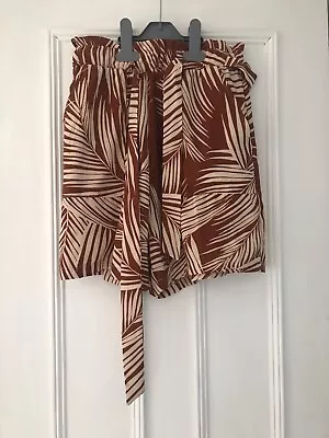 New Look Safari Style Brown And Beige Shorts Size 10 New Without Tags • £8