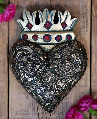 Heart Crown Wood Milagros Green Handmade Pátzcuaro Mexican Folk Art Love Token • $38