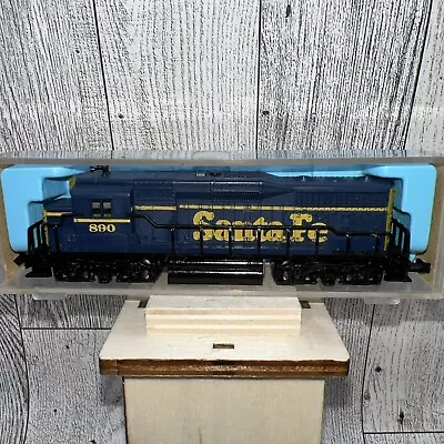 Atlas 4061 Santa Fe N Scale GP-30 Diesel Locomotive #890 • $45