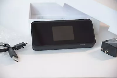 Inseego 5G MiFi M2000 - Mobile Hotspot - 5G - 2.7 Gbps - 802.11b/g/n 802.11ax • $67