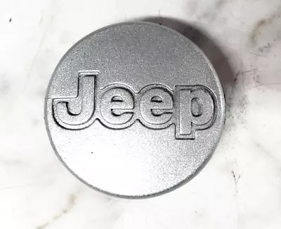 2  LIGHT Silver METALLIC 97-06 Jeep Wrangler Cherokee CENTER WHEEL CAP • $24.99