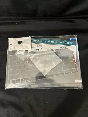 Mac Book Hard Case • $12