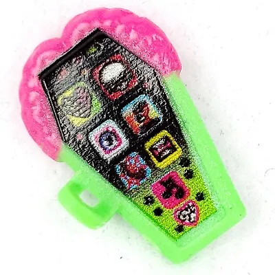 Monster High Doll Ghoulia Yelps G3 Reboot 2022 Green Pink ICoffin Smartphone • $5.52