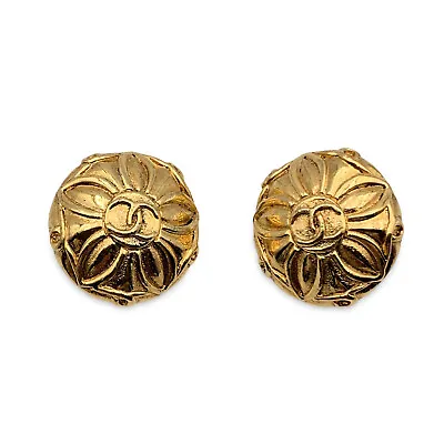 $480 • Buy Authentic Chanel Vintage Gold Metal Round Embossed CC Logo Clip On Earrings