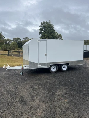 $12500 • Buy Enclosed Trailer