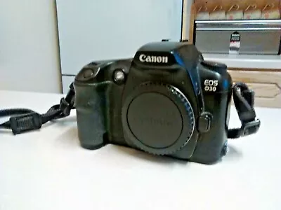 £40 • Buy 2000 Canon EOS D30 3.1 Megapixel DSLR Camera Body For Spares Or Repair (3963)