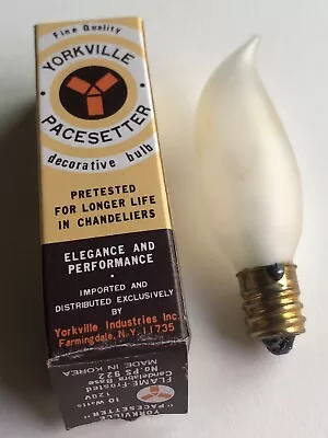 Vintage YORKVILLE PACESETTER Chandelier Light Bulb 10w 120V Petite Flame Frosted • $24.99