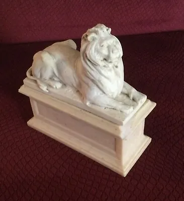THE LION KING Of The JUNGLE Statue Sculpture Marble Stone Laying Down Base 1965 • $69