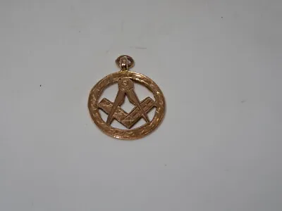 Attractive Hallmarked 9ct Yellow Gold Round Masonic Pendant - 3.16g • £134.95