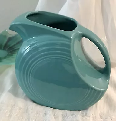 Vintage Fiesta Fiestaware TURQUOISE Disk Water Pitcher 1930s 7 1/2“ Unused • $44