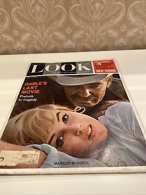 MARILYN MONROE Cover Of LOOK MAGAZINE JANUARY 1961 W/Gable • $120