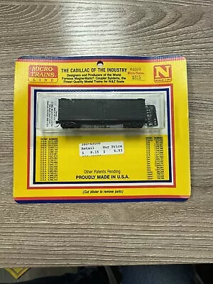 N Scale Micro Trains Undecorated 50' Plug / Sliding Door Box Car. New Black • $17