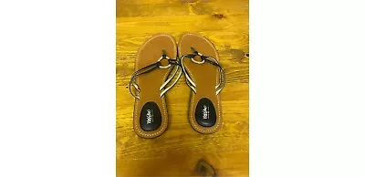 Mossimo Gabriela Rhinstone Ladies Womens Size 9 Sandals Flip Flops Flats Pad • $13.90