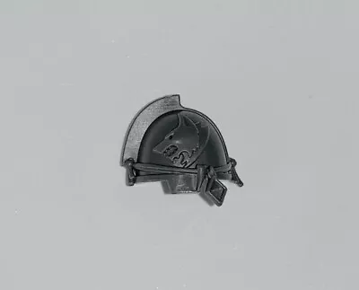 Space Wolves Space Marine Primaris Upgrade MK X Gravis Armour Shoulder Pad (B) • $2.50