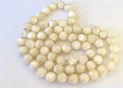 Vintage Cream White Mother Of Pearl Bead 10 Mm D Endless Necklace 1940s 27  • $69.96