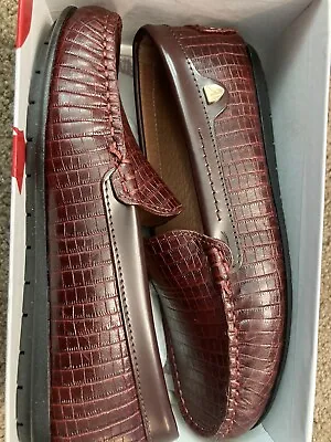 Venettini Shoes- Size 32 NIB - Dark Maroon Melvin Leather Loafers • $54.99