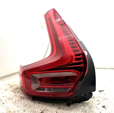 2019-2023 Volvo XC40 Tail Light Left LH Driver OEM LED Brake Lamp 31446790 • $103.99