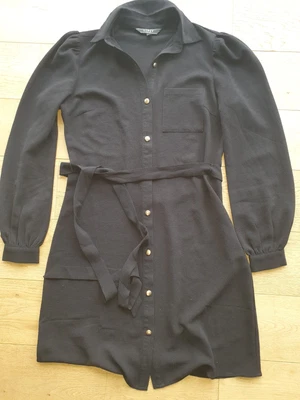 £4 • Buy Lipsy Black Dress. Size 8