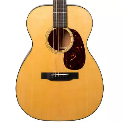 Martin 00-18 Acoustic Guitar W/ Case • $2799